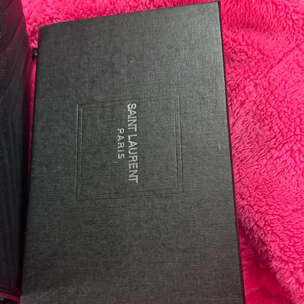 Saint Laurent Black Quilted Chain Crossbody Wallet - Picture 3 of 10
